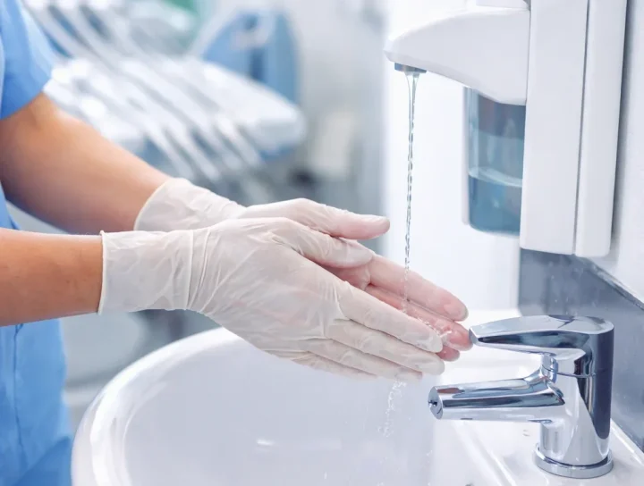 Händehygiene Zahnarztpraxis: Grundlagen und Bedeutung 8 händehygiene zahnarztpraxis